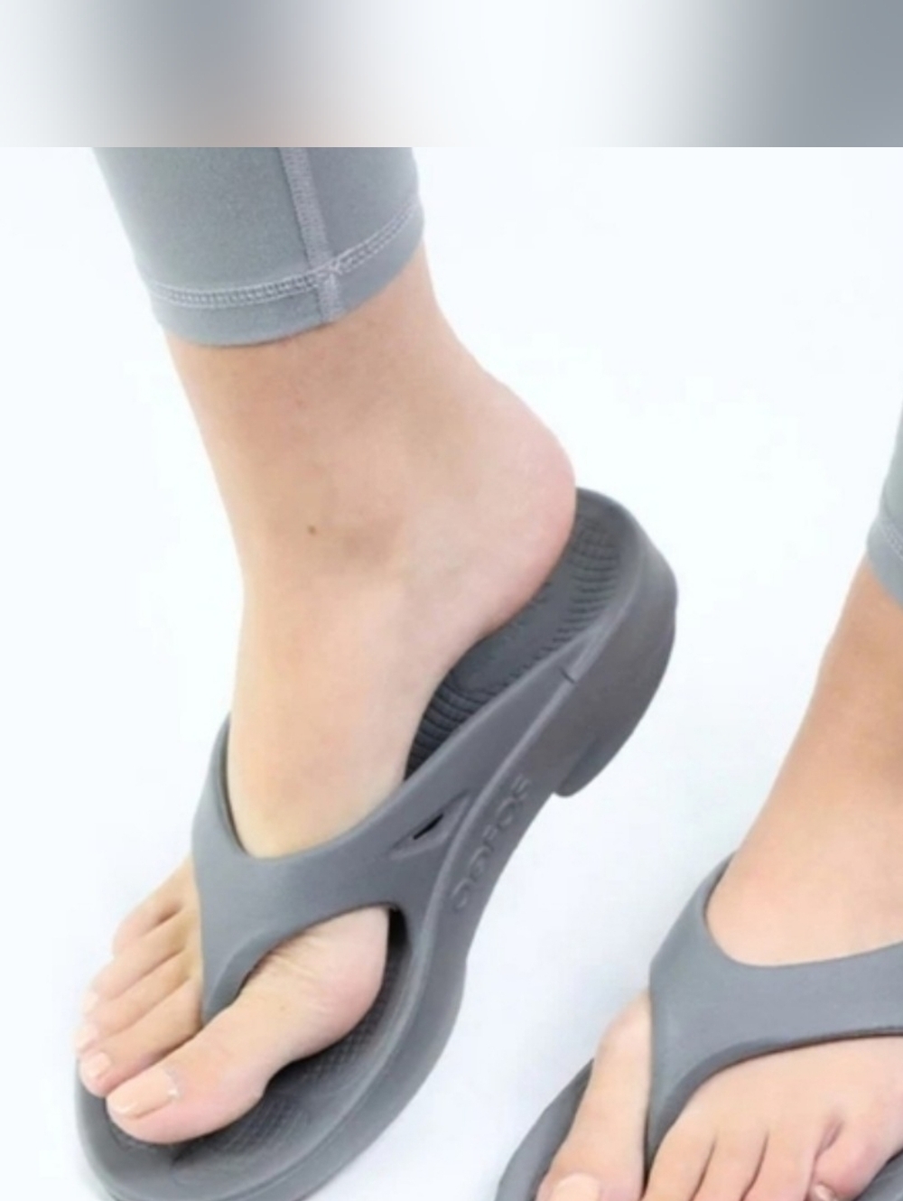 Oofos OOriginal- Rock Steppers Women's Size 12.